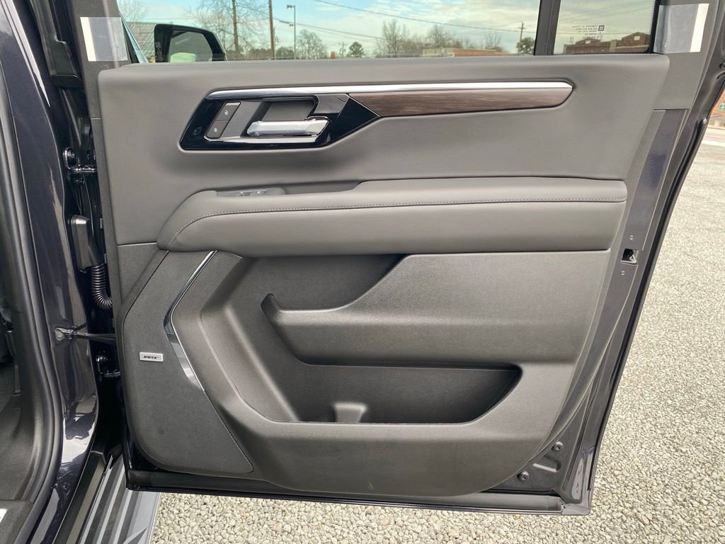 New 2026 Chevrolet Suburban LT w/ Comfort Package image 20