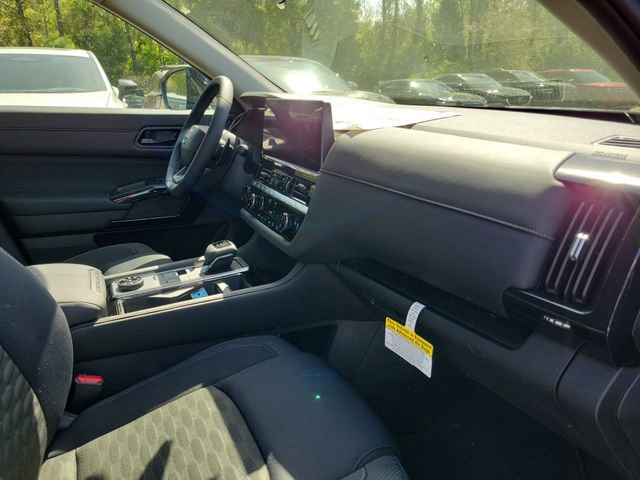 New 2026 Nissan Pathfinder SV AWD/4WD image 32