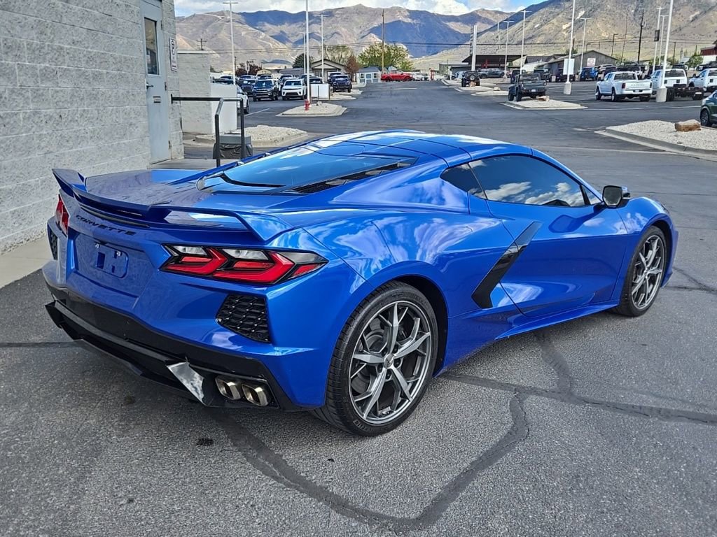 Used 2020 Chevrolet Corvette Stingray Coupe w/ Z51 Performance Package image 4