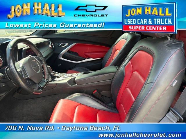 Used 2020 Chevrolet Camaro LT w/ RS Package image 18