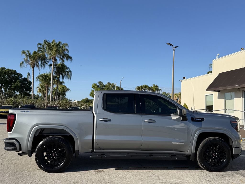 Used 2026 GMC Sierra 1500 Elevation w/ LPO, Elevation Black Package AWD/4WD image 6