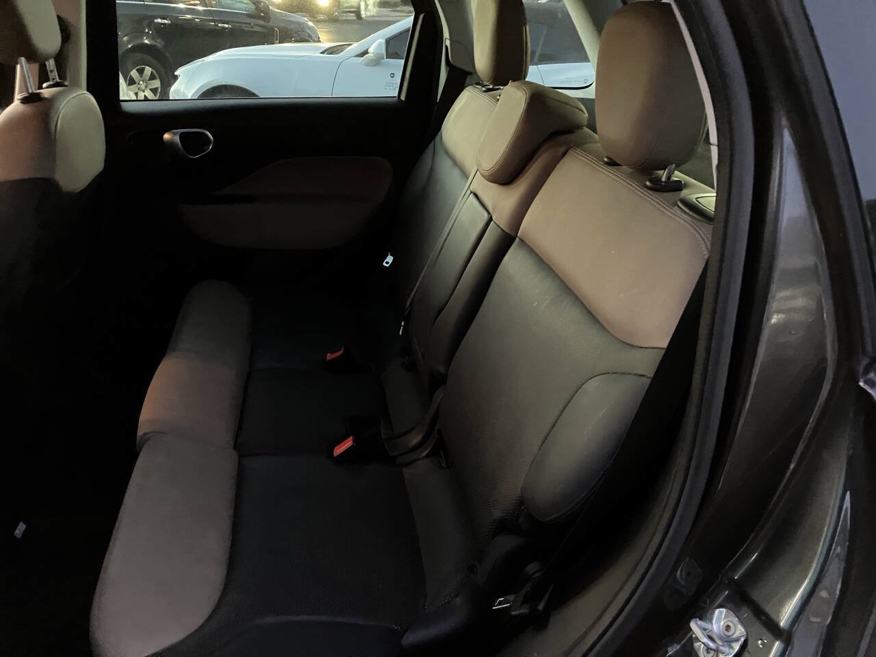 Used 2014 FIAT 500L Lounge FWD image 27