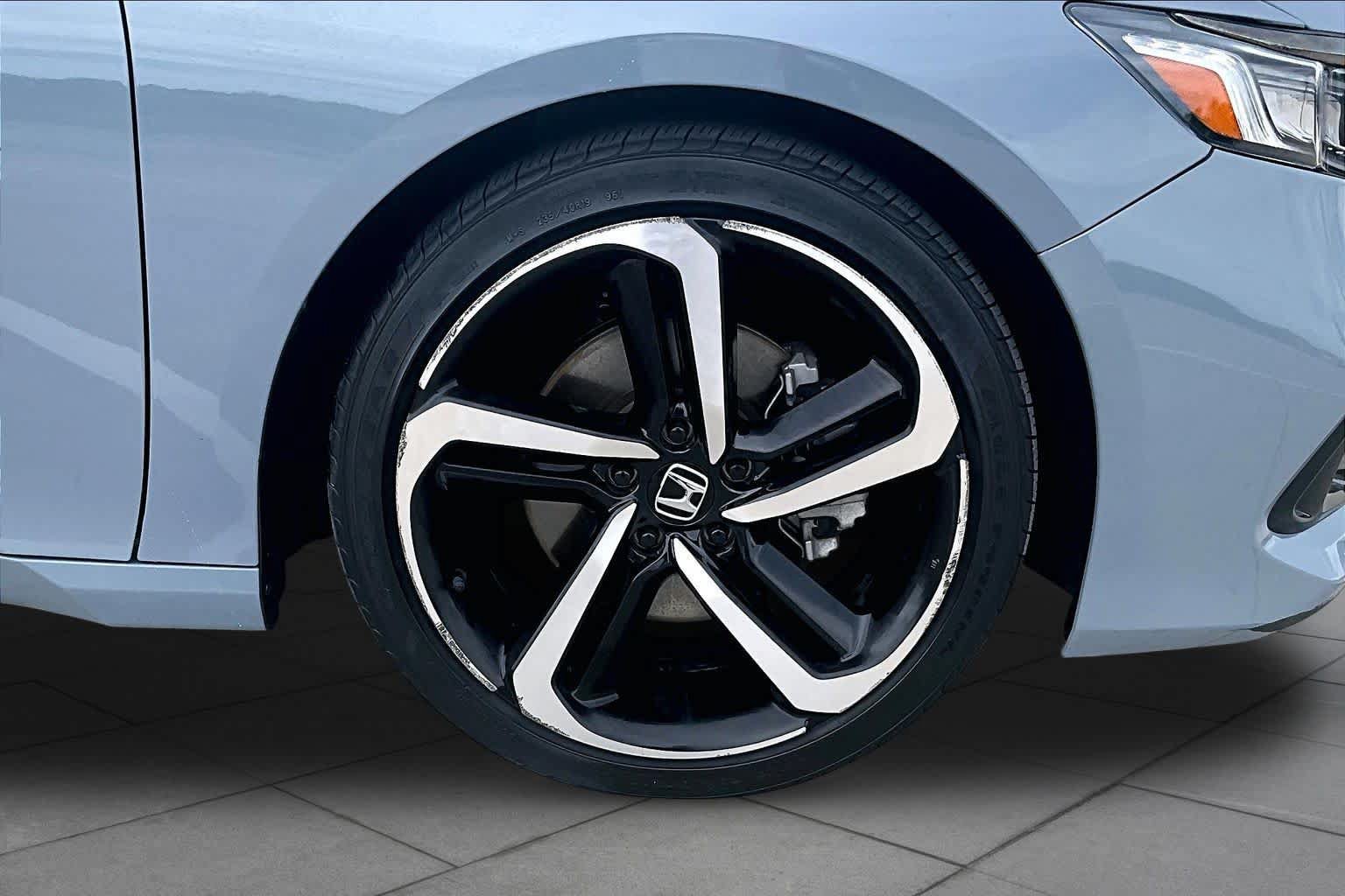 Used 2022 Honda Accord Sport Special Edition image 10