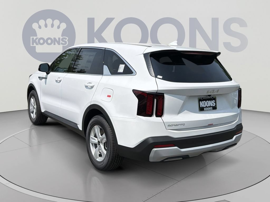 New 2026 Kia Sorento LX FWD image 4