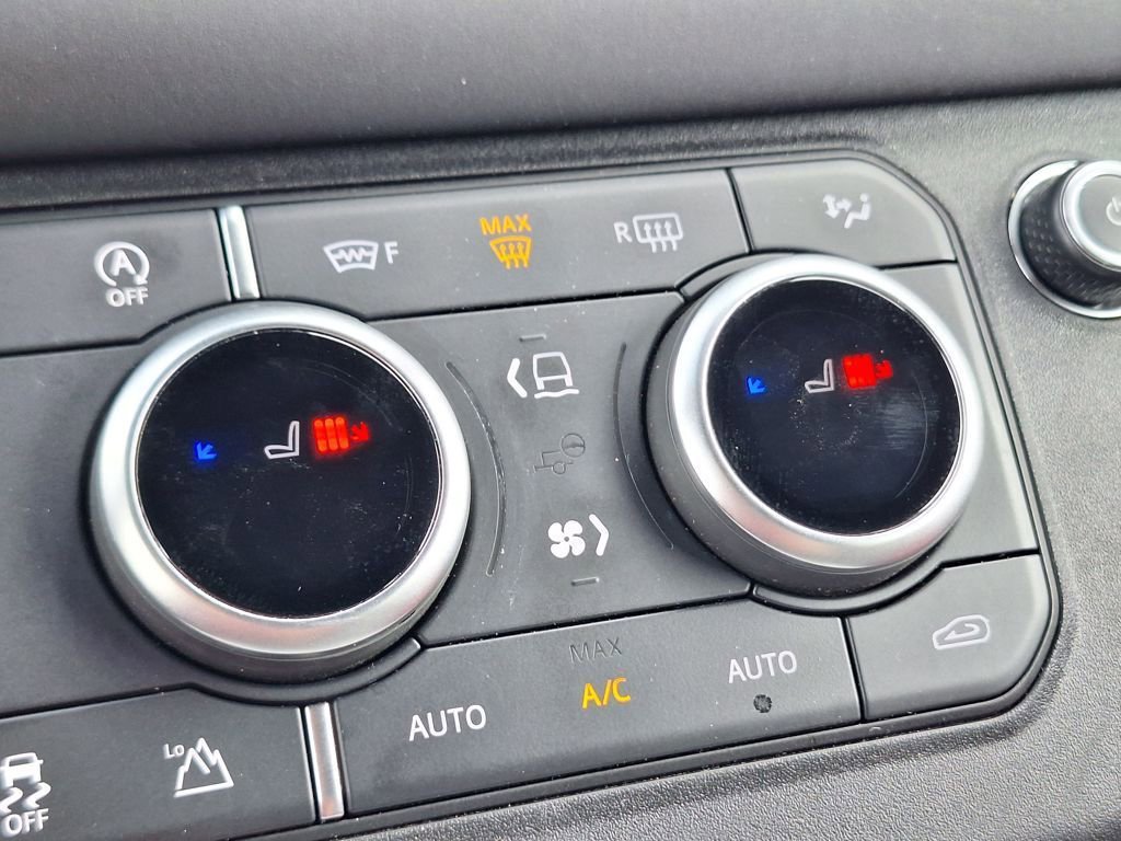 Used 2025 Land Rover Defender 110 S AWD/4WD image 26