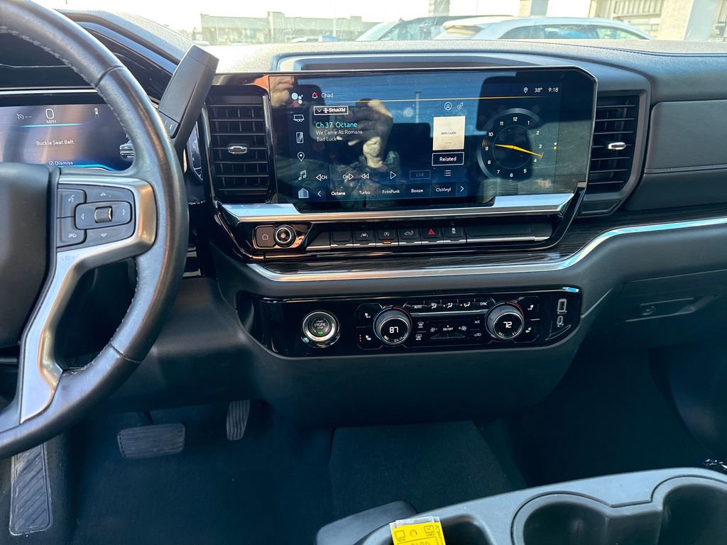 Used 2022 Chevrolet Silverado 1500 LT image 21