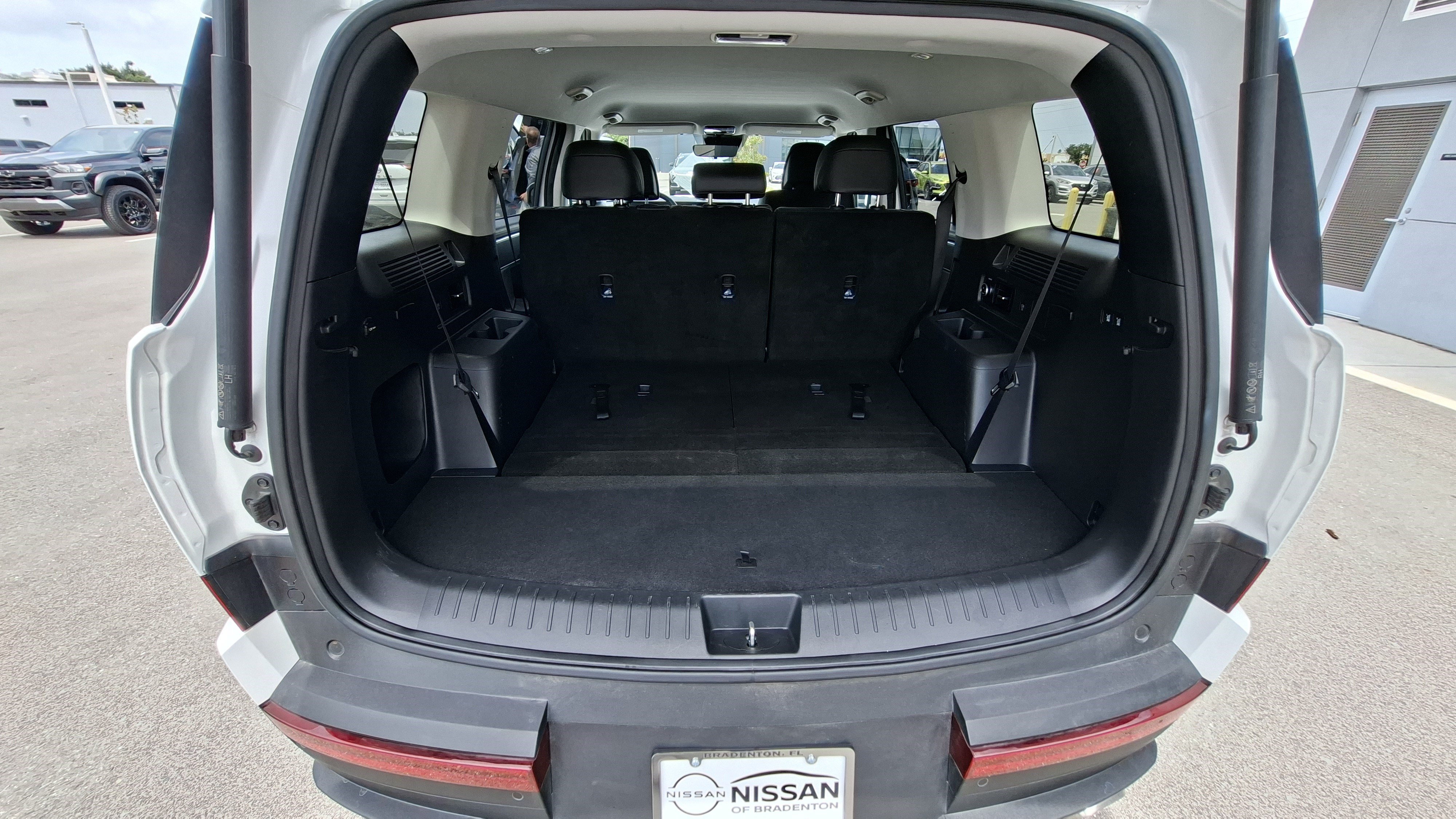 Used 2026 Hyundai Santa Fe SEL FWD image 22