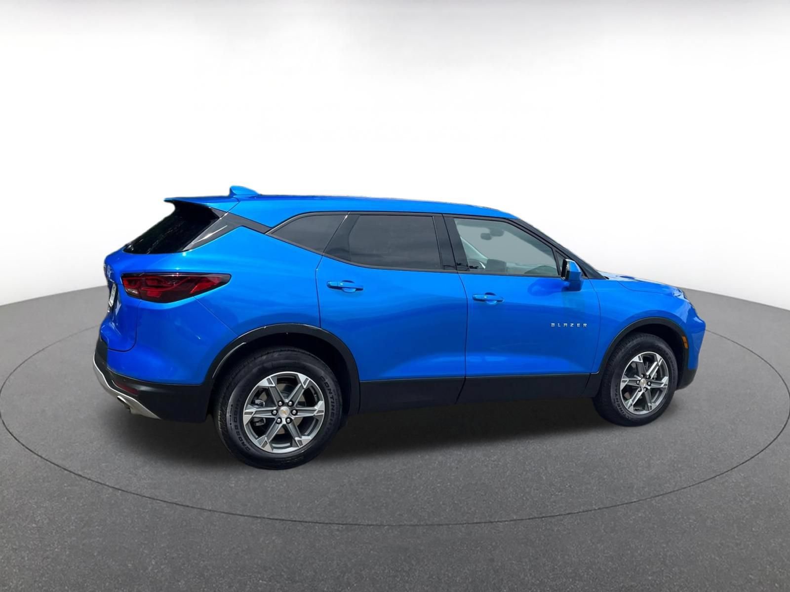 Used 2026 Chevrolet Blazer LT FWD image 16