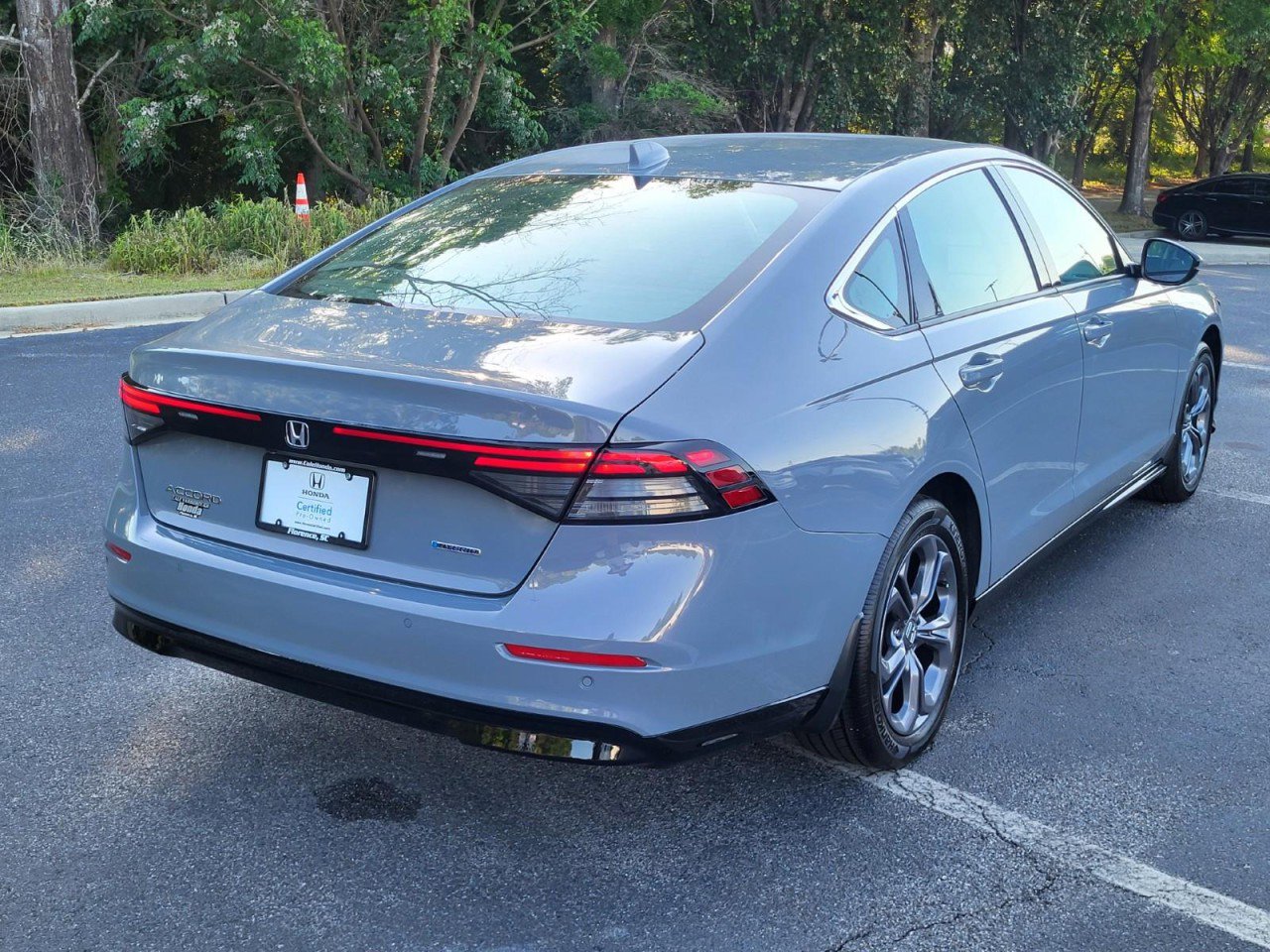 Certified 2024 Honda Accord EX-L image 2