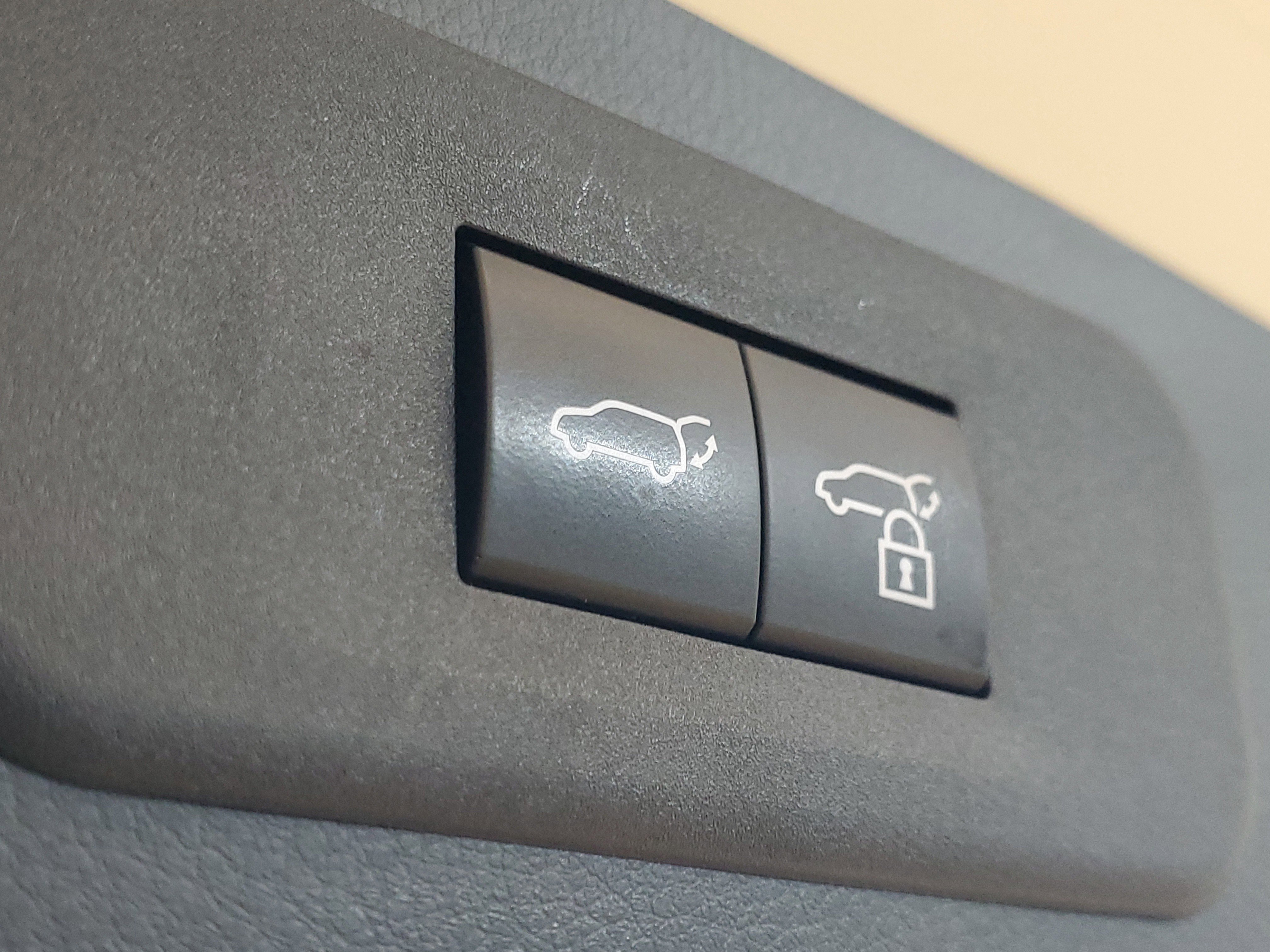 Used 2023 Lexus NX 350h NX 350h Premium image 13