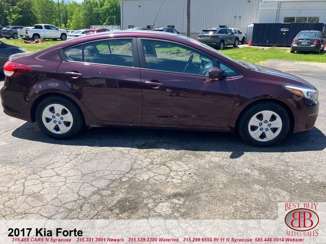 Used 2017 Kia Forte LX w/ LX Popular Package FWD image 8