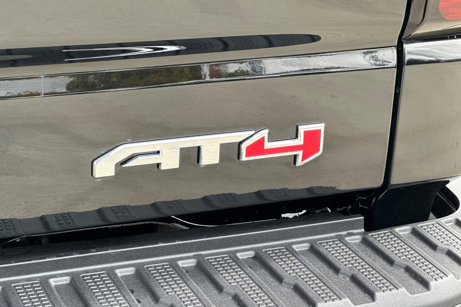 New 2026 GMC Sierra 1500 AT4 w/ Technology Package image 27