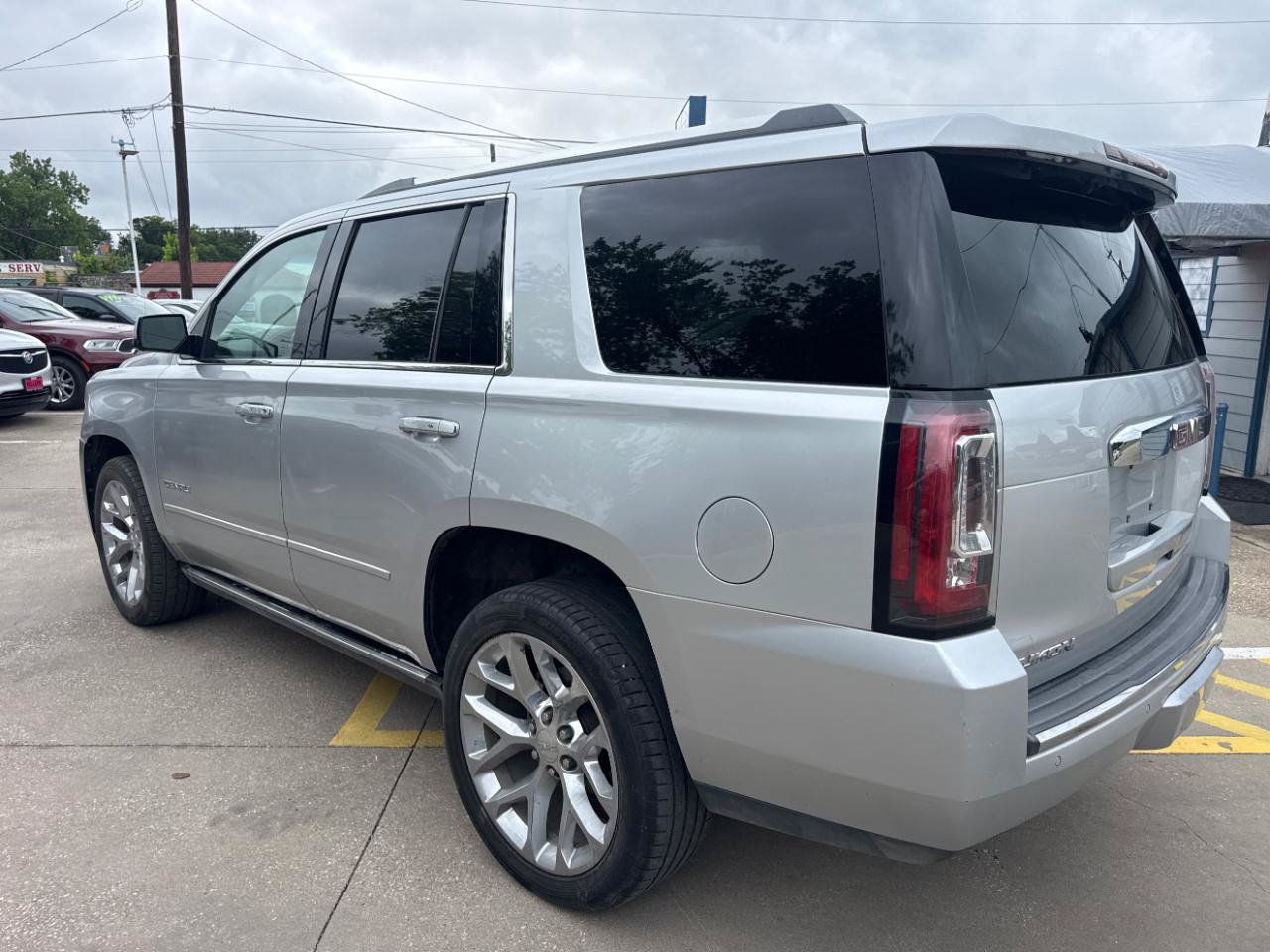 Used 2018 GMC Yukon Denali w/ Denali Ultimate Package RWD image 5