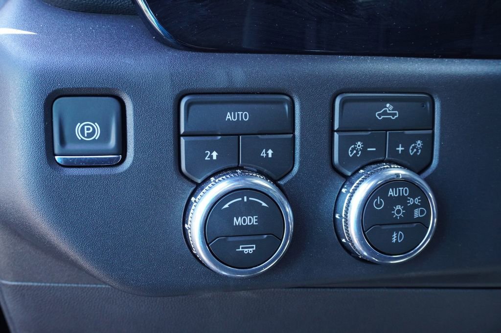 New 2026 GMC Sierra 1500 Elevation image 18