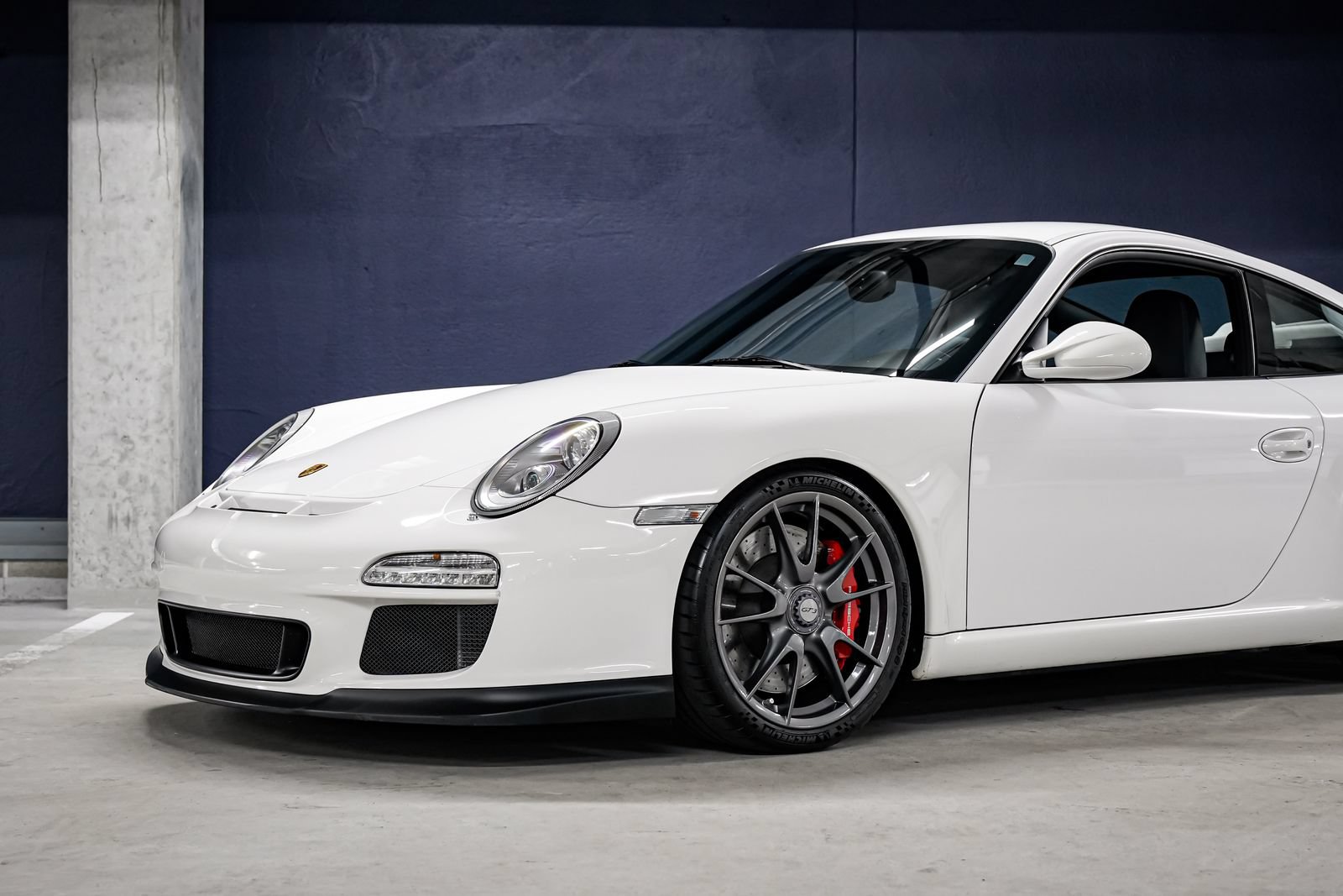 Used 2010 Porsche 911 GT3 RWD image 28