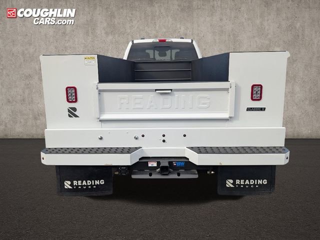 New 2025 Ford F550 4x4 Crew Cab image 7