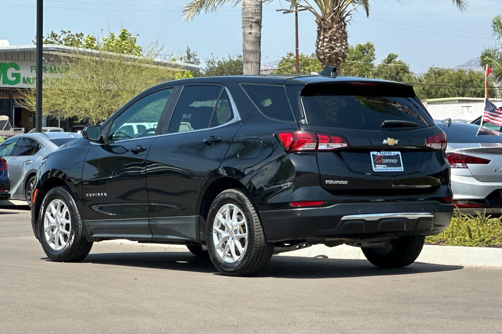 Used 2024 Chevrolet Equinox LT FWD image 6