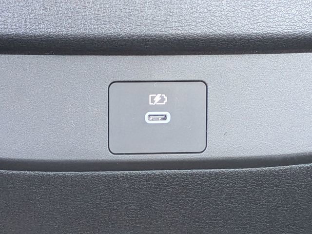 New 2026 Nissan Sentra SL w/ Floor Mat Package FWD image 34
