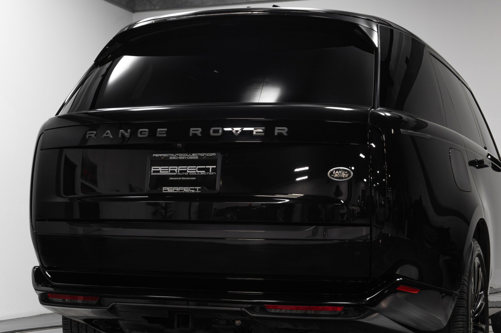 Used 2023 Land Rover Range Rover Long Wheelbase Autobiography image 76