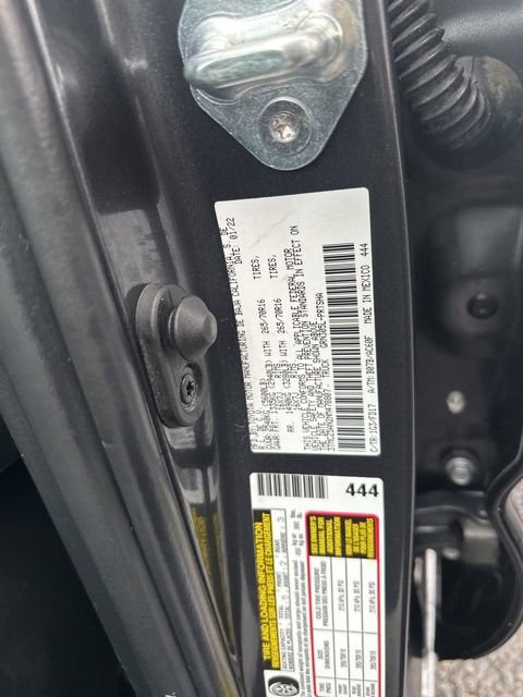 Used 2022 Toyota Tacoma TRD Off-Road w/ Technology Package image 27