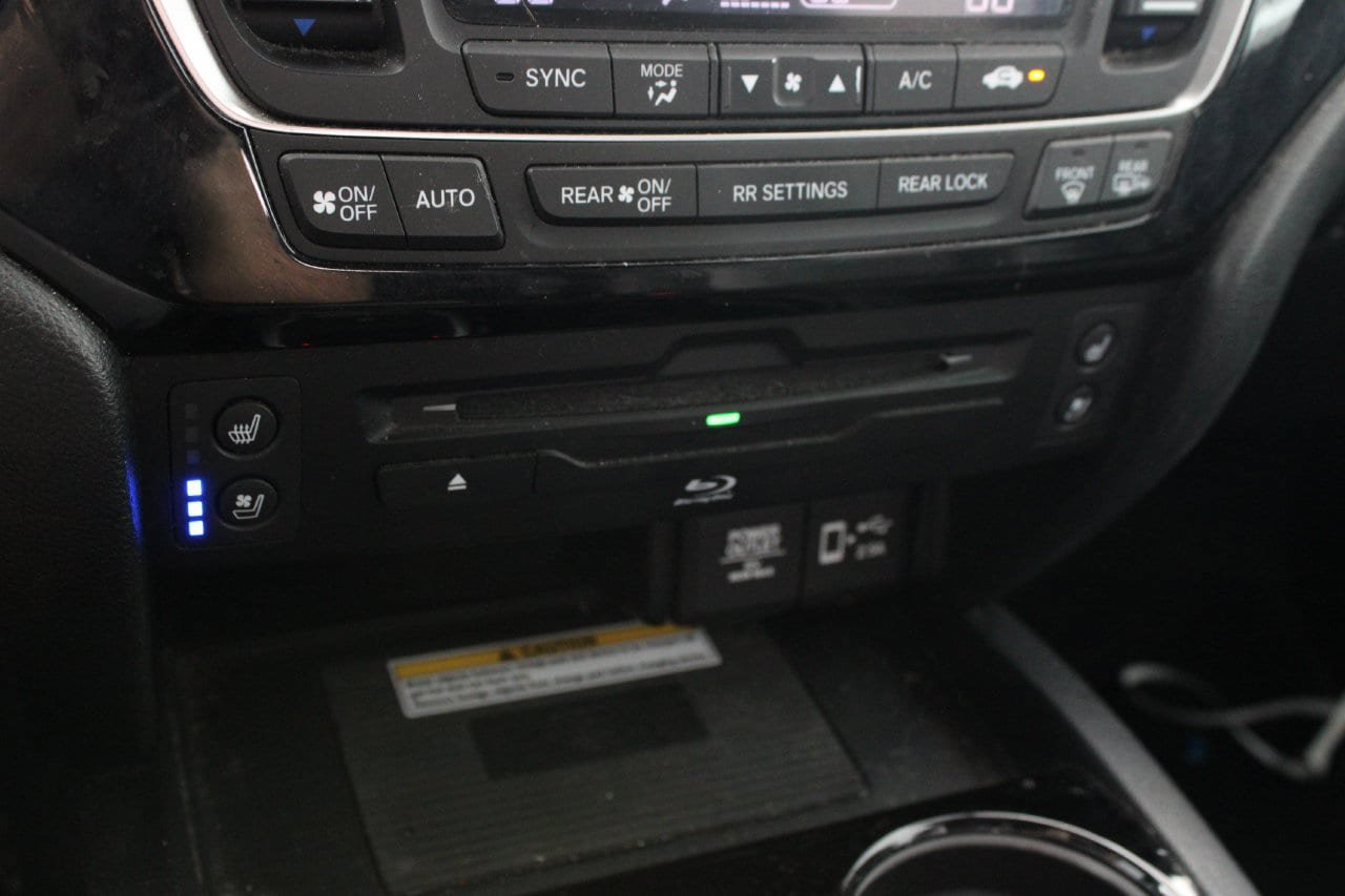 Used 2021 Honda Pilot Black Edition image 17
