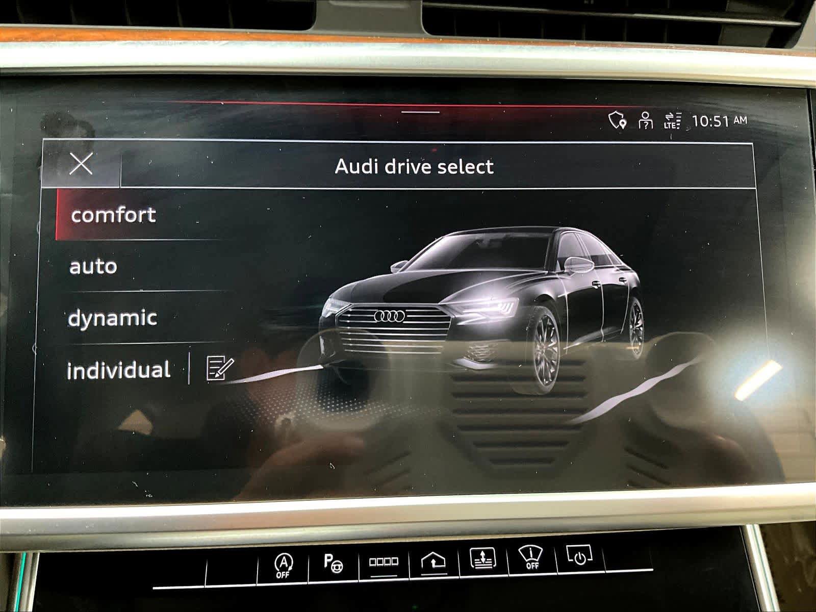 Used 2023 Audi A6 3.0T Prestige w/ Prestige Package AWD/4WD image 38