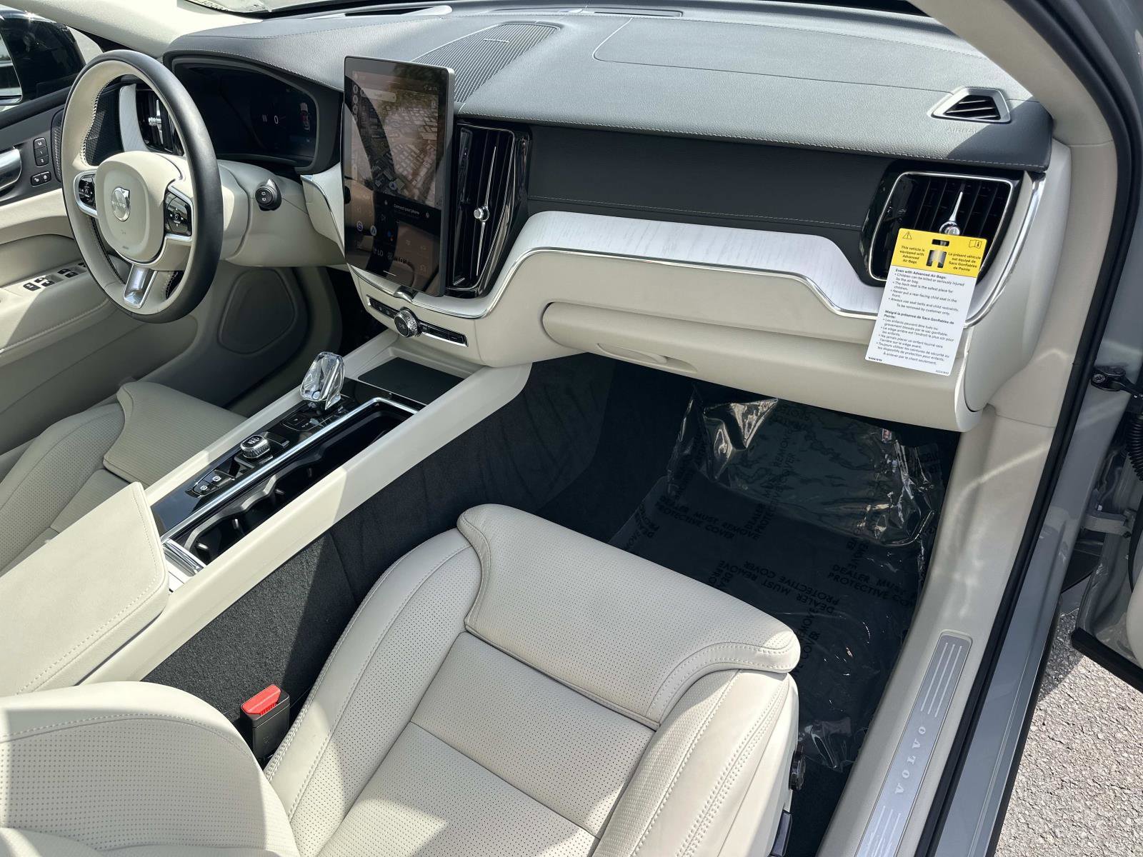 Certified 2026 Volvo XC60 B5 Ultra w/ Protection Package Premier image 26