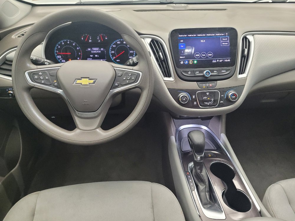 Used 2022 Chevrolet Malibu LS w/ Driver Confidence Package II FWD image 22