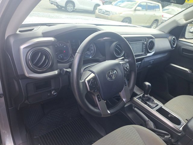Used 2018 Toyota Tacoma SR5 image 15