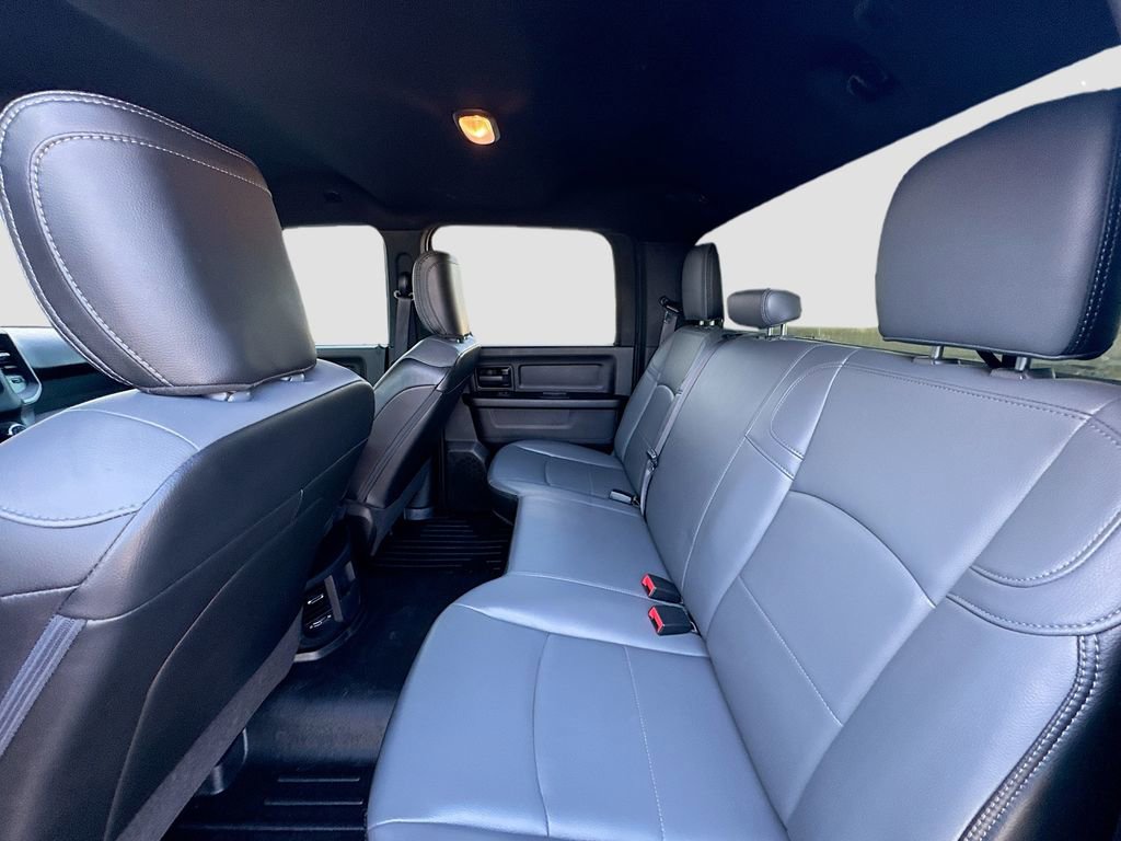 Used 2021 RAM 2500 Tradesman w/ Chrome Appearance Group image 25