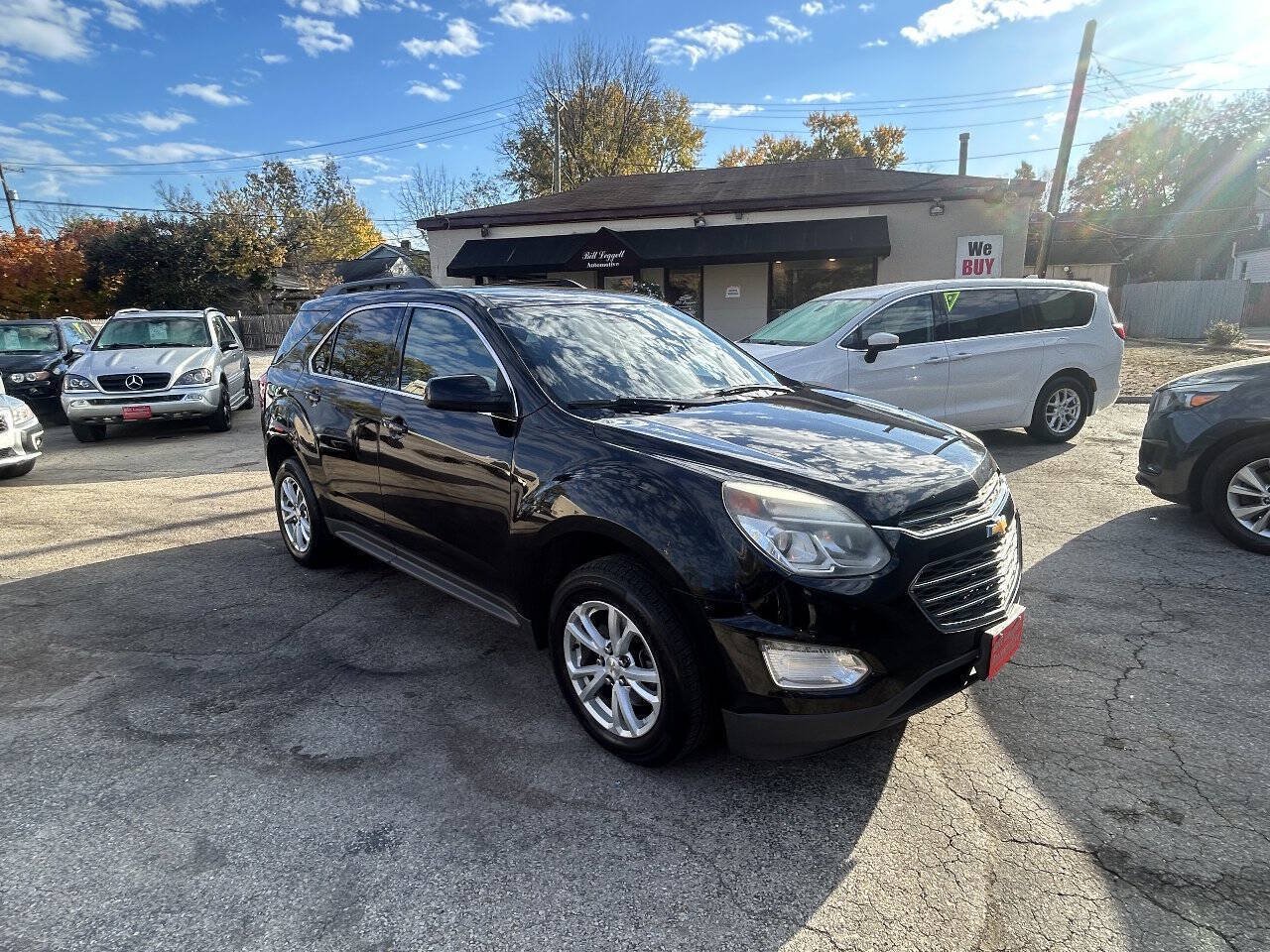 Used 2017 Chevrolet Equinox LT w/ Driver Confidence Package II AWD/4WD image 14