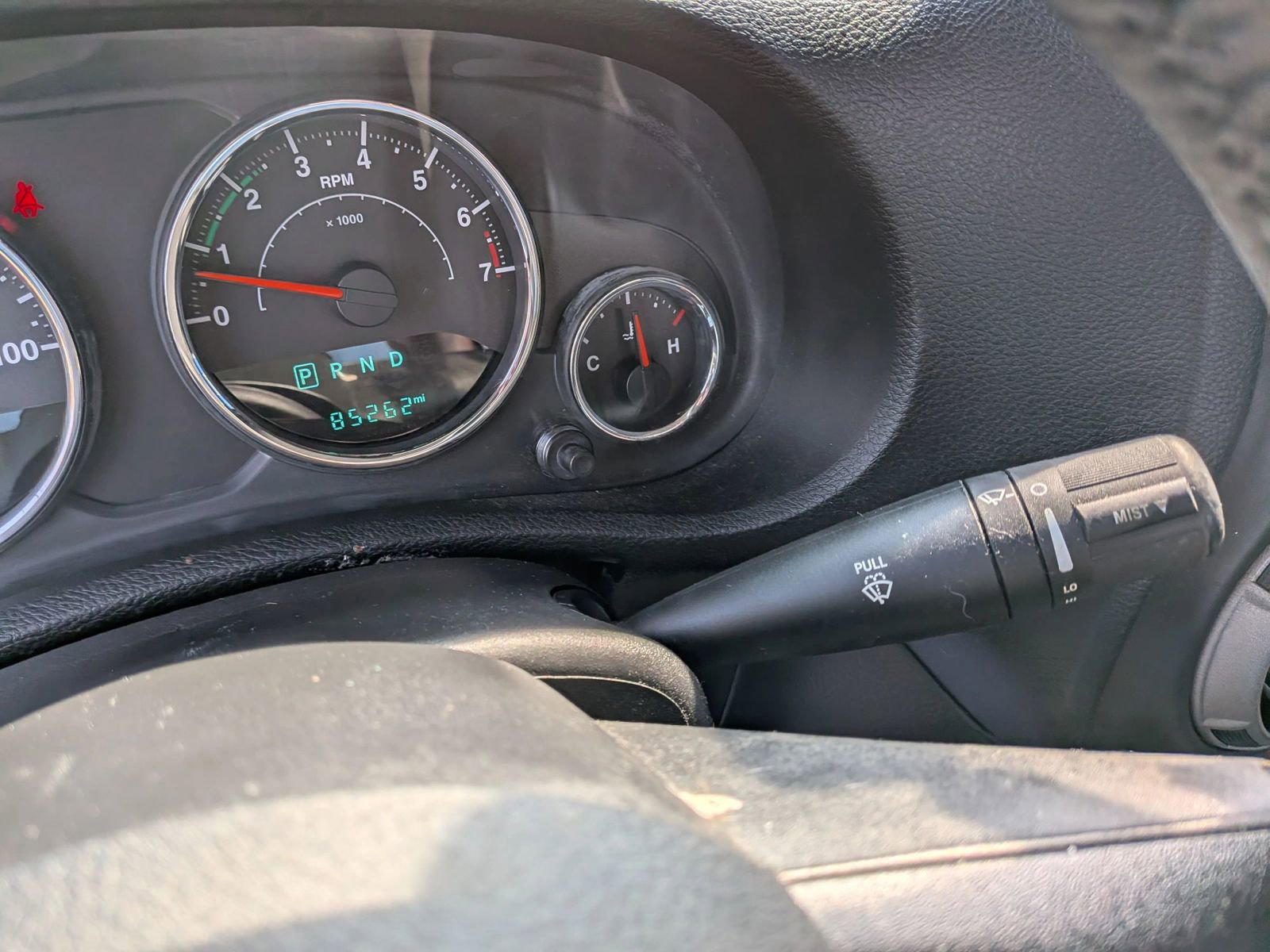 Used 2016 Jeep Wrangler Sport w/ Connectivity Group image 38