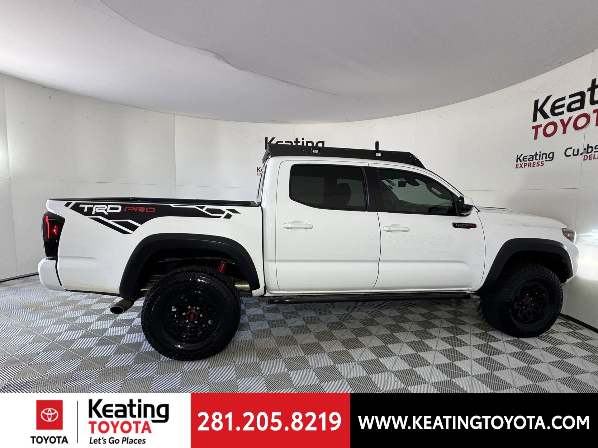 Used 2019 Toyota Tacoma TRD Pro AWD/4WD image 4