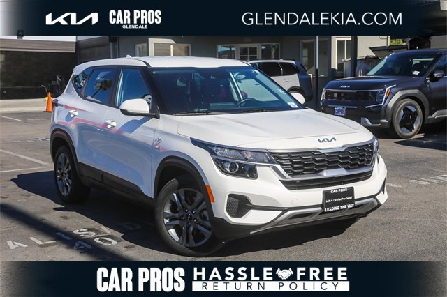 Certified 2023 Kia Seltos LX