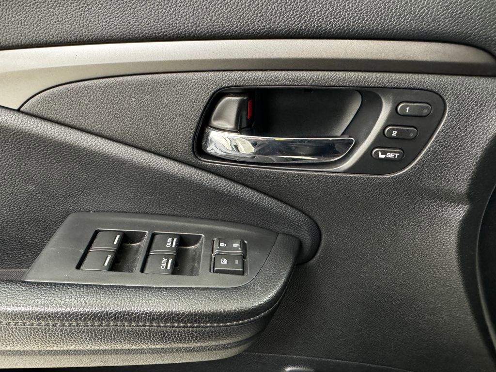 Used 2019 Honda Pilot EX-L image 30