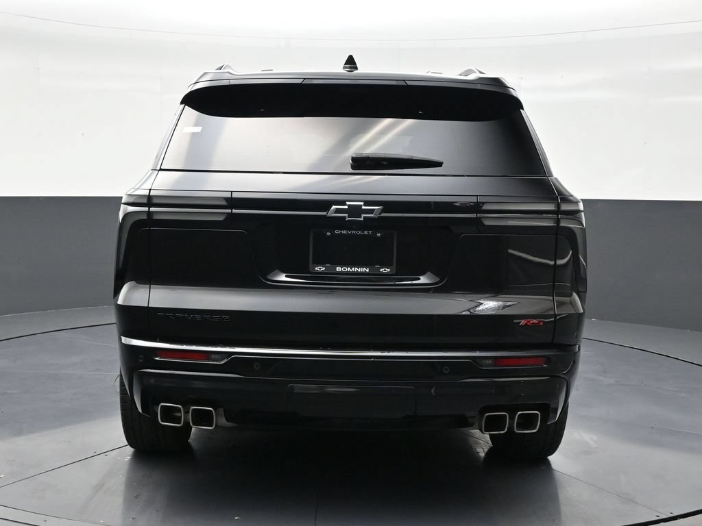 Used 2024 Chevrolet Traverse RS FWD image 4