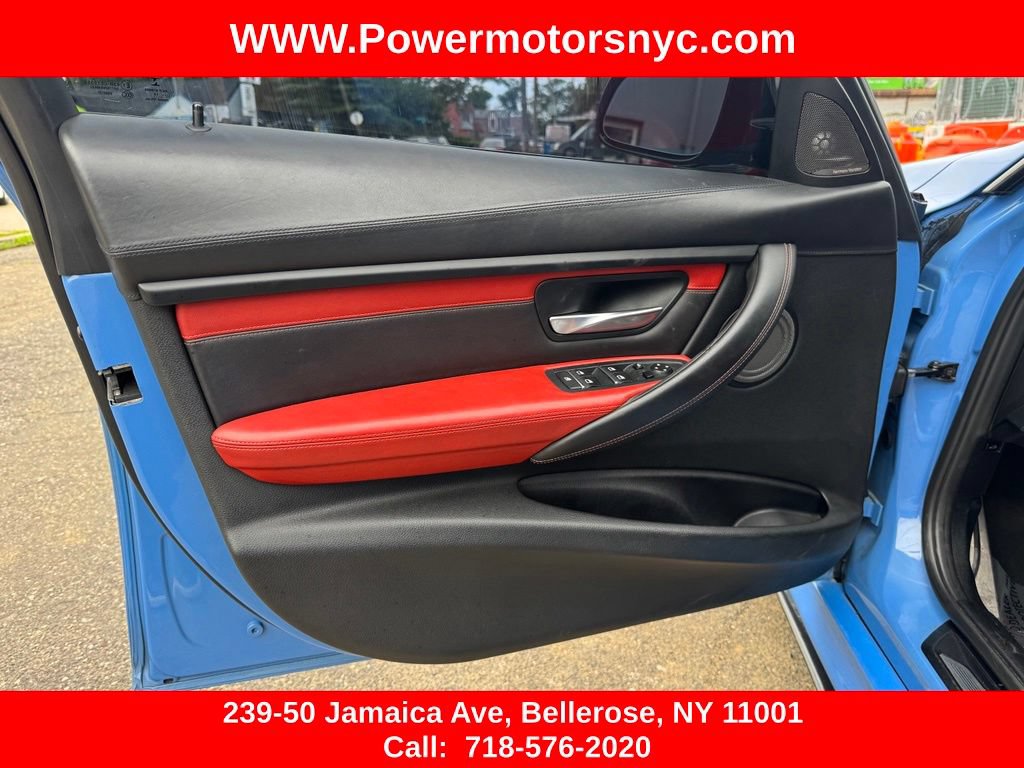 Used 2017 BMW M3 RWD image 23