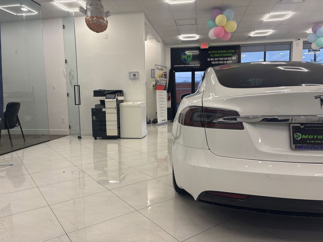 Used 2020 Tesla Model S Long Range Plus image 13