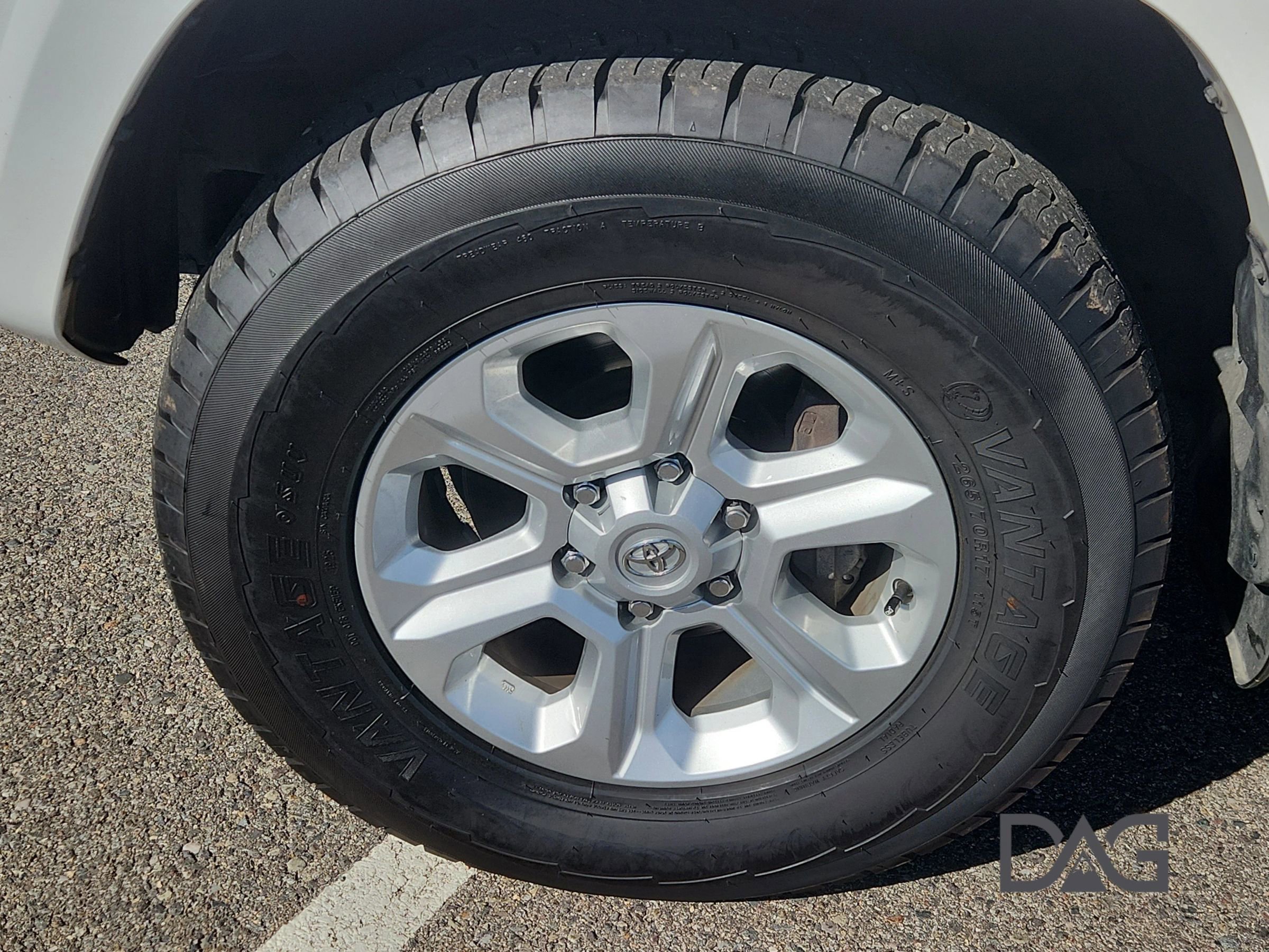 Used 2024 Toyota 4Runner SR5 Premium image 11