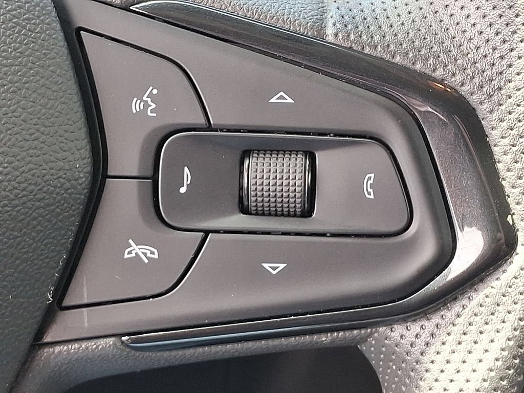 Used 2025 Chevrolet TrailBlazer LT AWD/4WD image 22