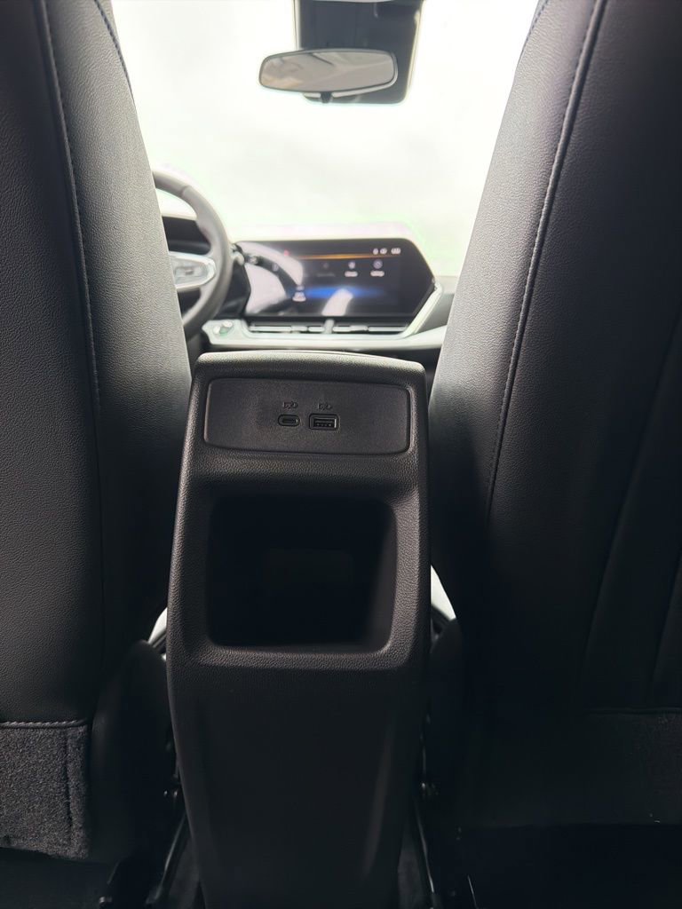 New 2026 Chevrolet Trax LT w/ Driver Confidence Package FWD image 23