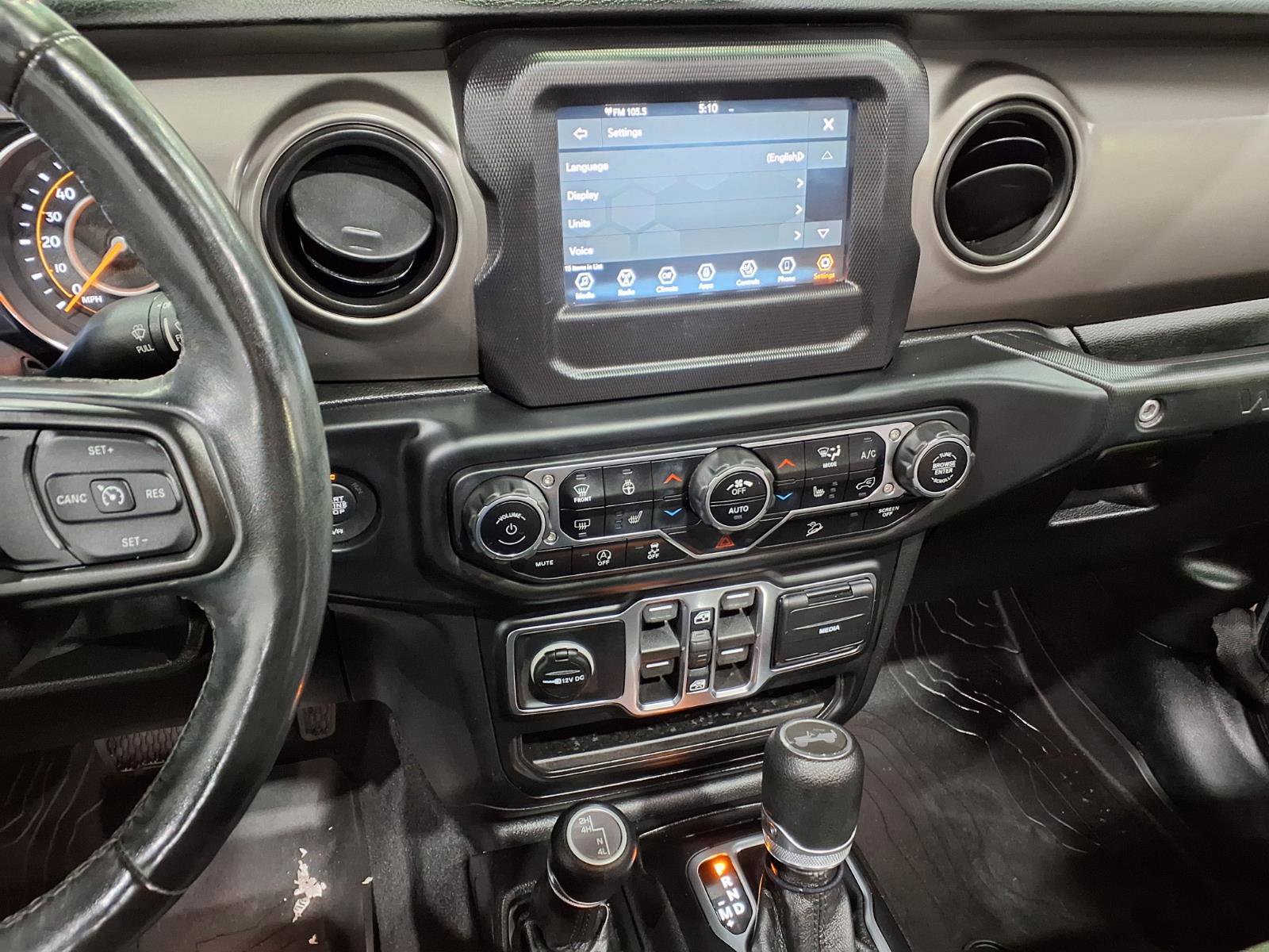 Used 2021 Jeep Wrangler Unlimited Sport AWD/4WD image 11