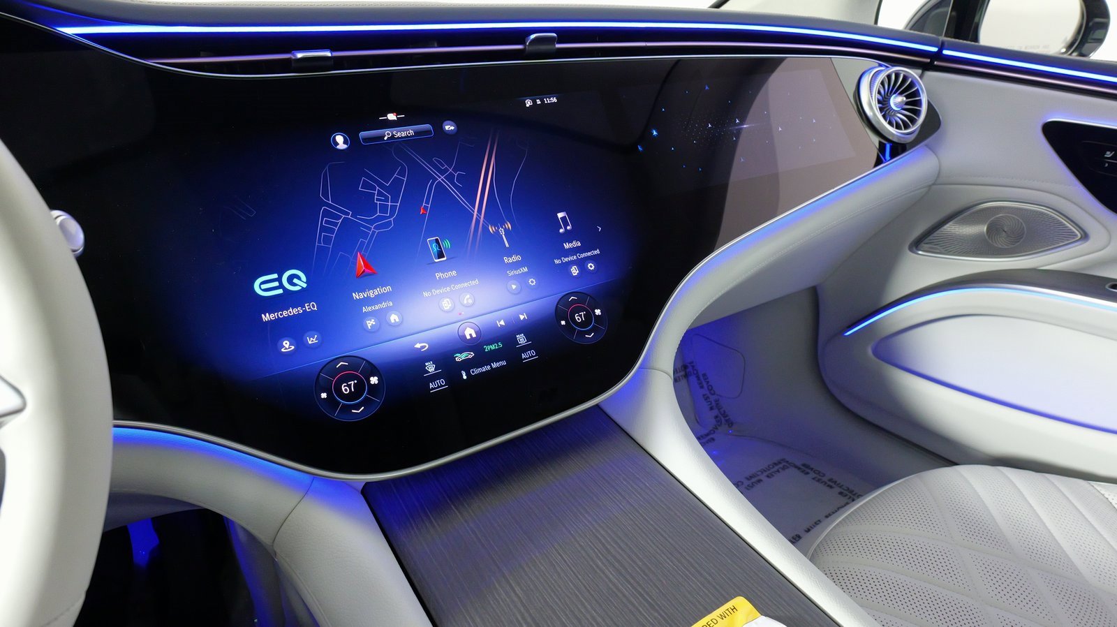 Used 2024 Mercedes-Benz EQS 580 4MATIC Sedan image 58