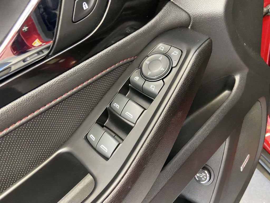 Used 2023 Chevrolet Traverse RS image 18