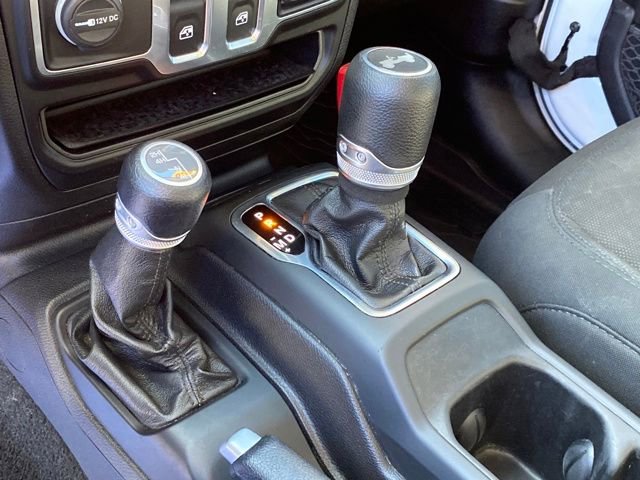 Used 2020 Jeep Wrangler Sport S image 13