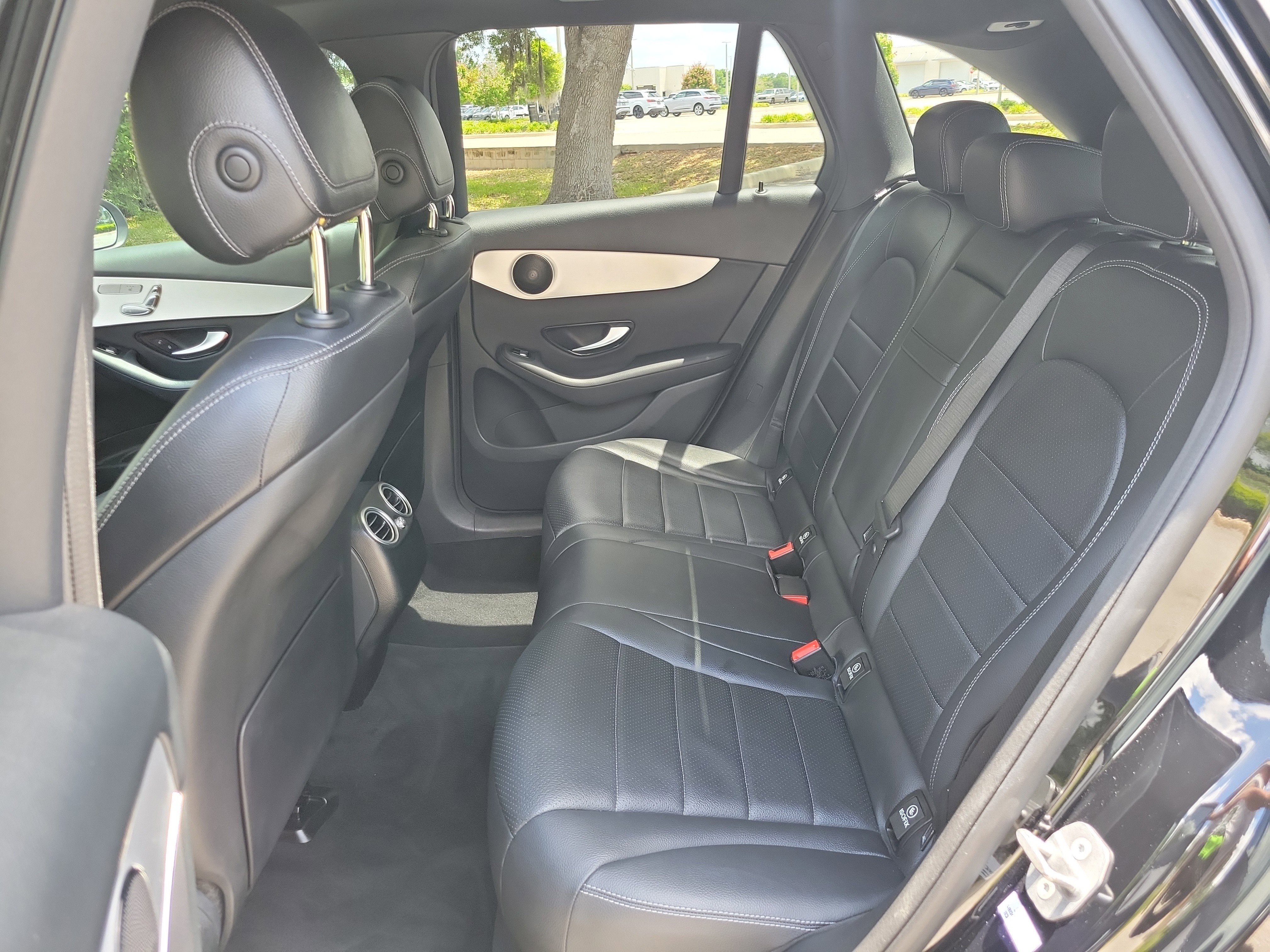 Used 2021 Mercedes-Benz GLC 300 image 16
