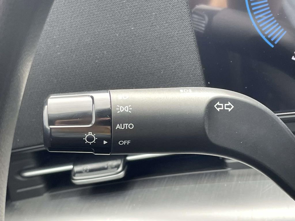 New 2026 Hyundai Kona SE image 21