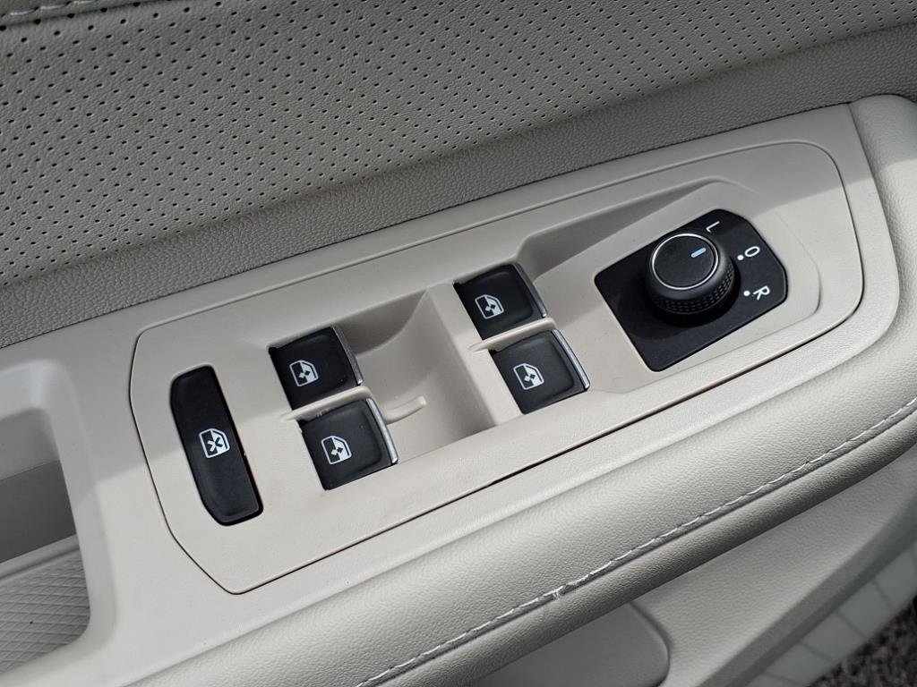 New 2026 Volkswagen Atlas SE image 10