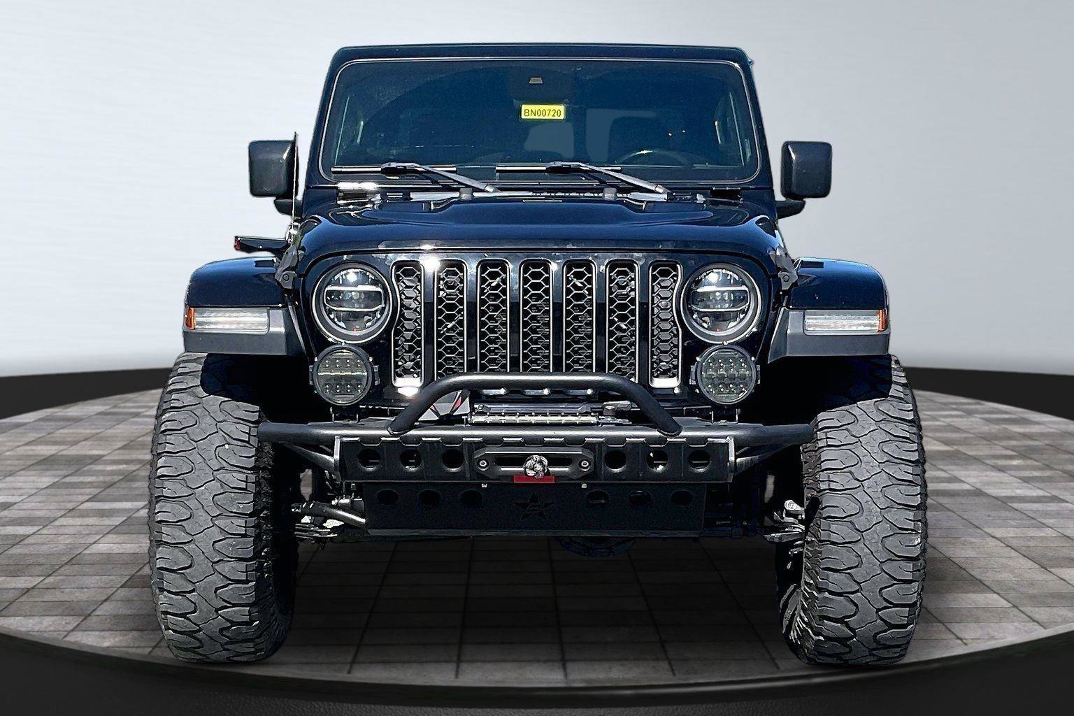 Used 2020 Jeep Gladiator Rubicon AWD/4WD image 2