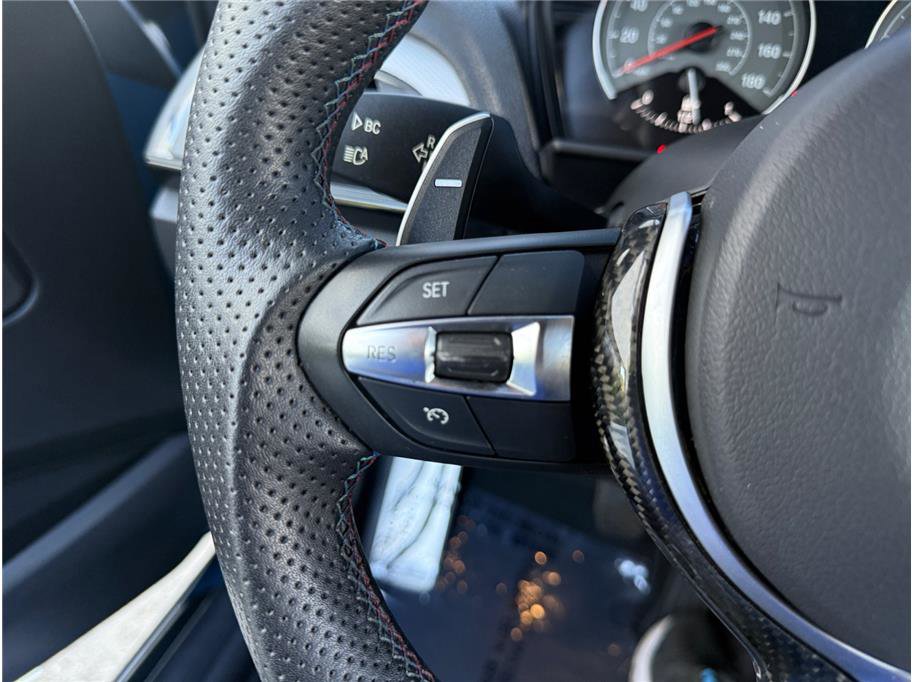 Used 2017 BMW M2 RWD image 27